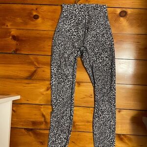 Lululemon leggings lot